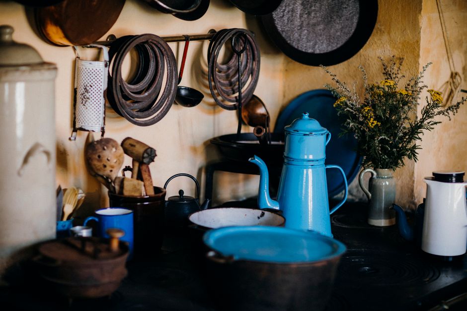 Eten op grootmoeders wijze: hittebestendige retro recepten voor de moderne keuken